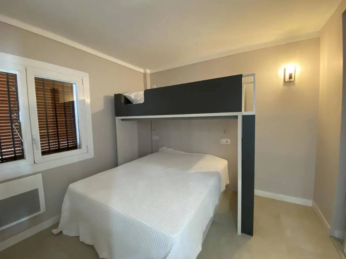 Apartmán Roses Europa 60